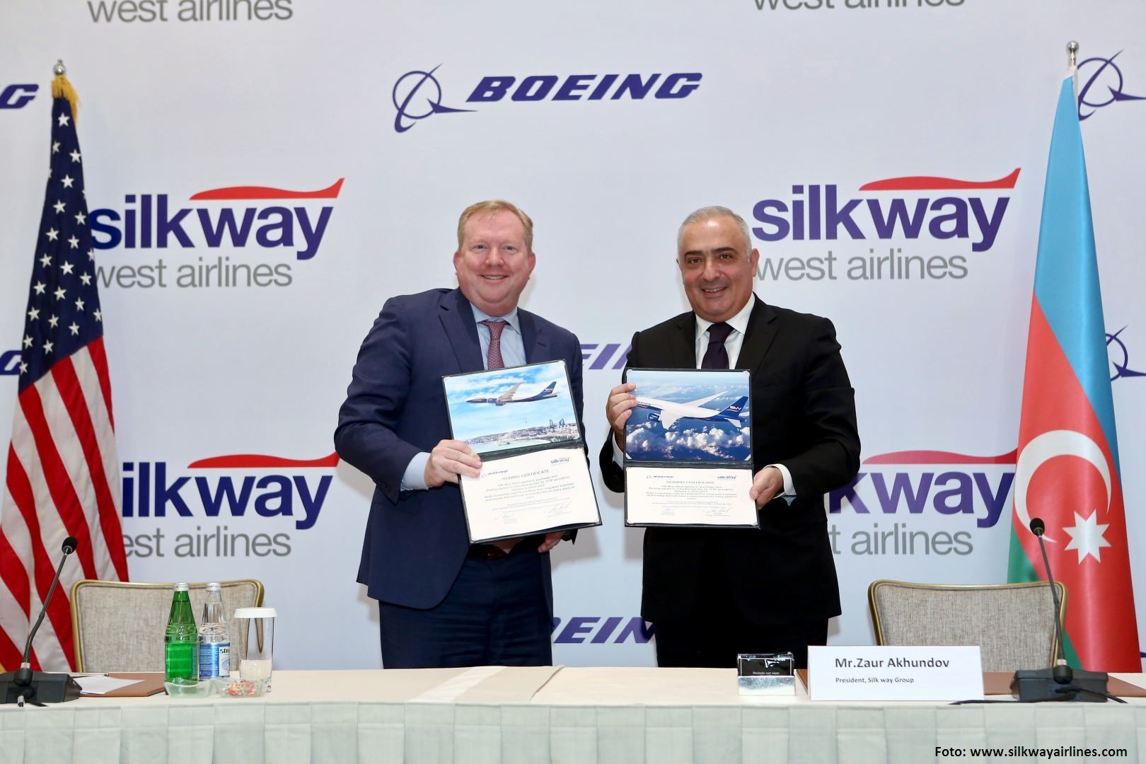 Silk Way West Airlines unterzeichnet mit ein strategisches Flottenerweiterungsabkommen mit Boeing