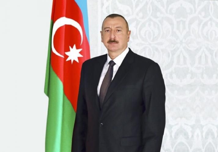 Aserbaidschans Präsident Ilham Aliyev teilt Post anlässlich des Siegestages (FOTO)