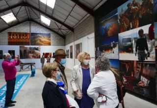 Die Werke des weltberühmten Fotografen Reza Deghati werden in Frankreich präsentiert - die Schönheit von Gobustan und der Schmerz von Karabach