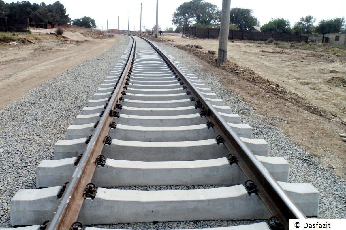 Usbekistan wird die Eisenbahn in Afghanistan reparieren