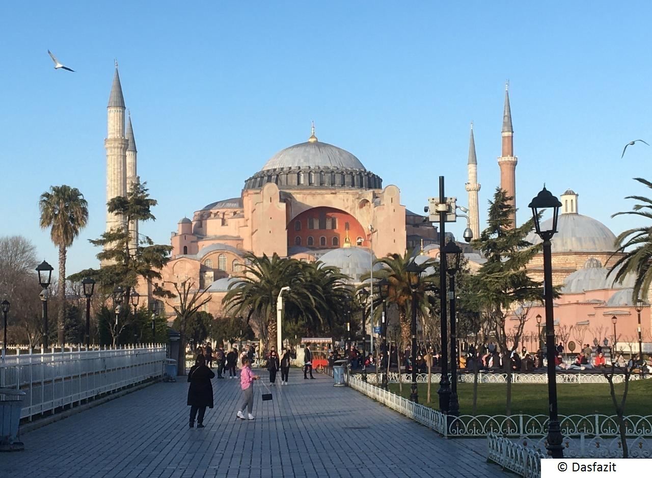 Die Zahl der Touristen, die die Türkei in neun Monaten besucht haben, wurde bekannt gegeben