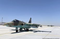 Militärflugzeuge von Aserbaidschan und der Türkei führten operative Flüge durch - Gallery Thumbnail