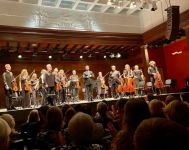 Ein Dirigent aus Karabach leitete das Orchester des legendären Gidon Kremer beim Kremerata Baltica Festival - Gallery Thumbnail