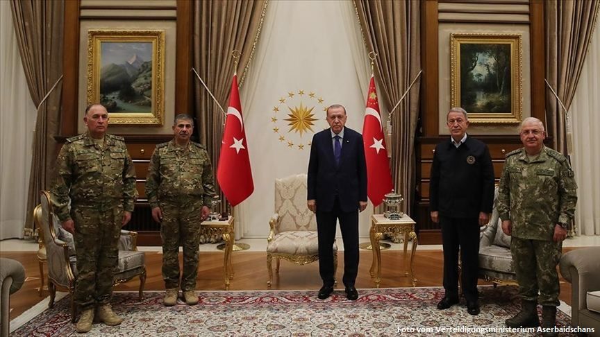 Erdogan empfing den Verteidigungsminister von Aserbaidschan