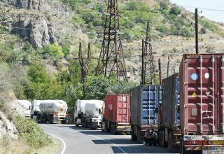 Drogen aus einem iranischen Lkw auf dem Weg nach Armenien durch Aserbaidschan gefunden