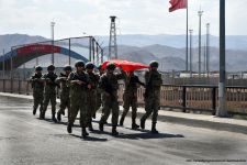 Türkische Soldaten sind in Aserbaidschan angekommen - Gallery Thumbnail