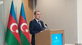Die Unterzeichnung eines Friedensabkommens zwischen Aserbaidschan und Armenien kann den Wohlstand des Südkaukasus sichern - Tschechischer Außenminister Jakub Kulhanek - Gallery Thumbnail