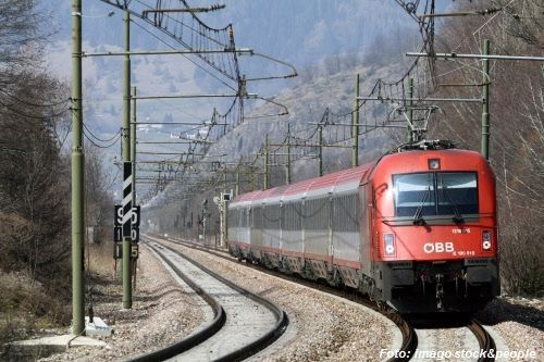 Klimabonus-Beispiele: 100 Euro für die eine Straßenseite, 133 Euro für die andere
