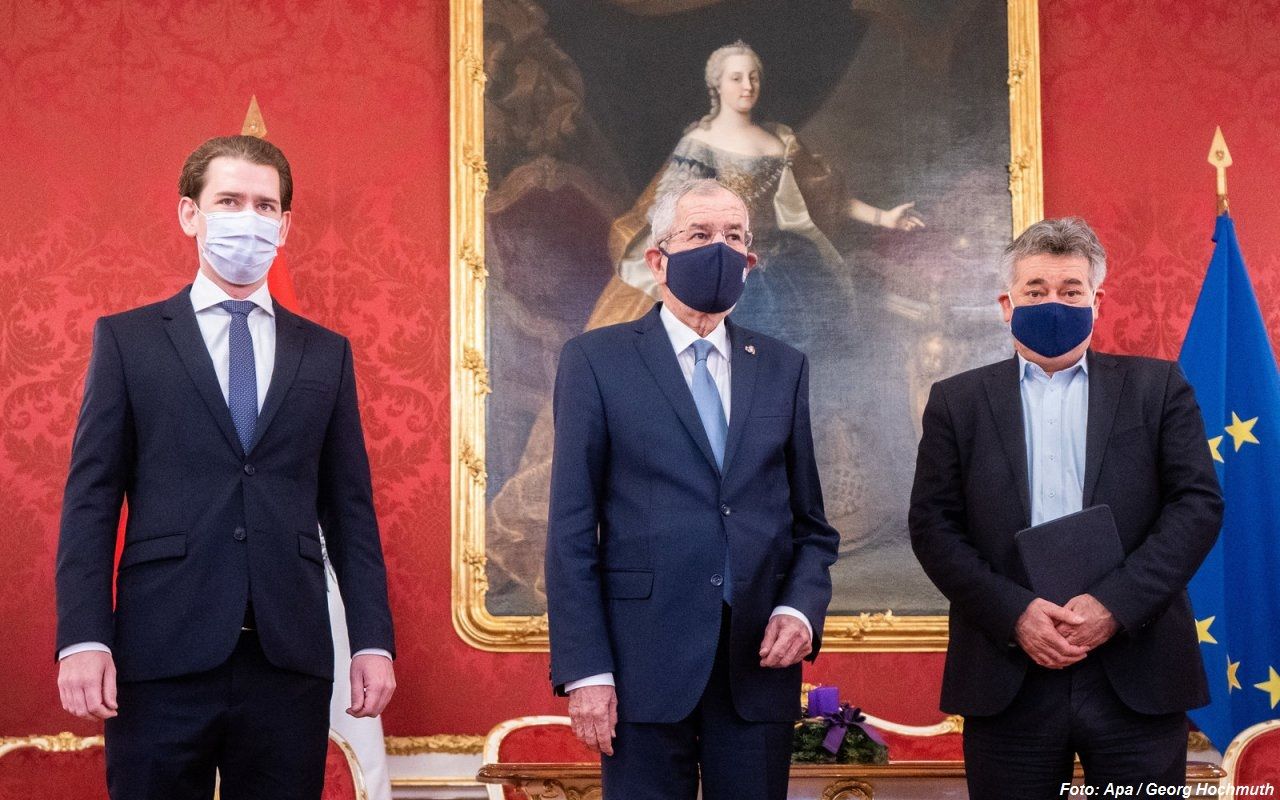 Staatsoberhaupt lädt Kanzler zu Gesprächen
