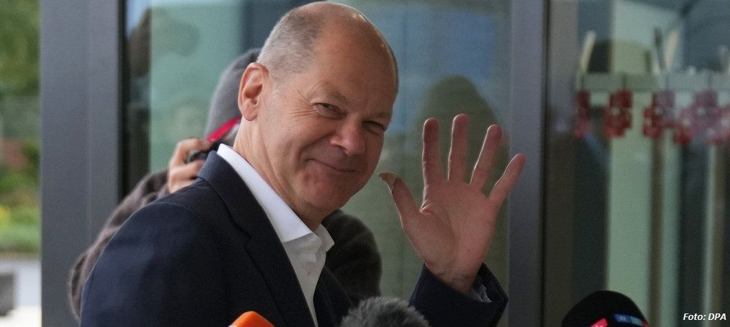 Neue Runde - erste Statements