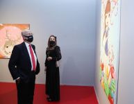 Ausstellung "Dankbarkeit" der brasilianischen Künstlerin Nina Pandolfo in Baku - Gallery Thumbnail