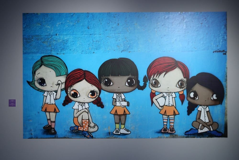 Ausstellung "Dankbarkeit" der brasilianischen Künstlerin Nina Pandolfo in Baku - Gallery Image