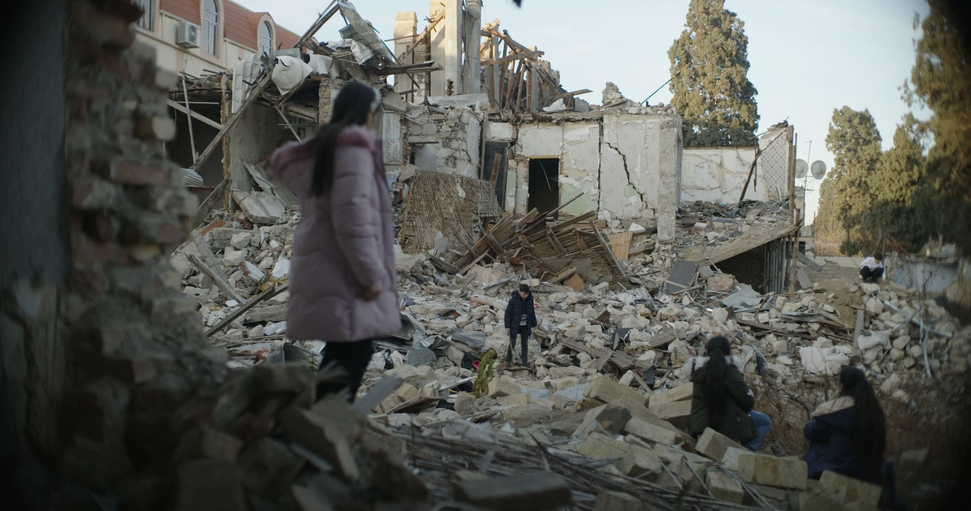 Kinder des Krieges. Film über Karabach-Krieg