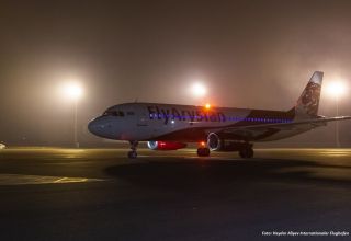 Baku-Flughafen erhielt den ersten FlyArystan-Flug