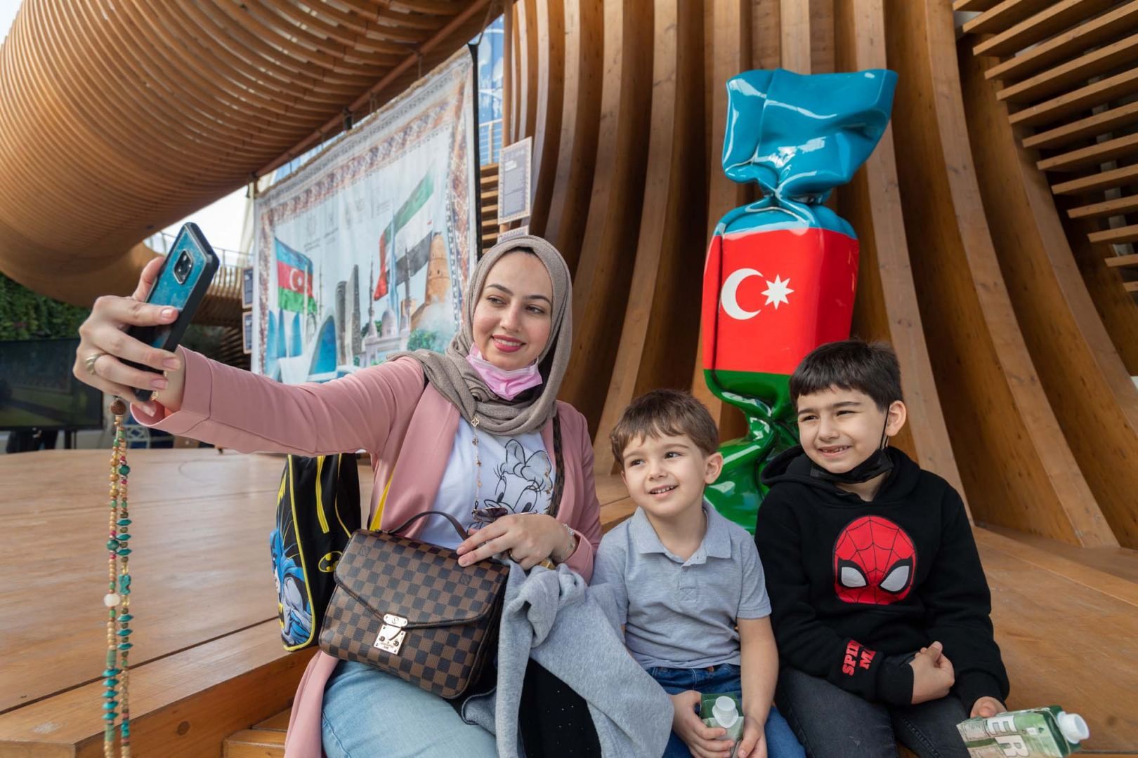 Aserbaidschan-Pavillon gehört zu den meistbesuchten auf der Dubai Expo 2020 (FOTO/VIDEO) - Gallery Image