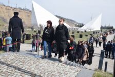 Heute jährt sich aserbaidschanisches Volk den 104. Jahrestag des Völkermords in Baku - Gallery Thumbnail