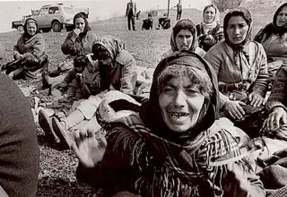 Armenier haben vor meinen Augen eine Frau lebendig verbrannt. 30. Jahrestag des Agdaban Massakers