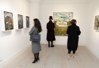 Persönliche Ausstellung der berühmten aserbaidschanischen Künstlerin Aida Mahmudova wurde in London eröffnet