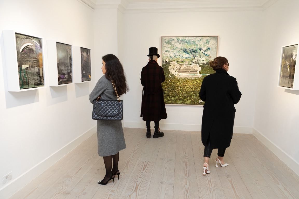 Persönliche Ausstellung der berühmten aserbaidschanischen Künstlerin Aida Mahmudova wurde in London eröffnet
