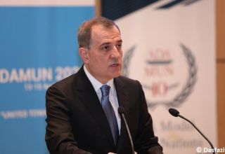 Jeyhun Bayramov: Armenien setzt die Praxis der Nachahmung der Verhandlungen fort