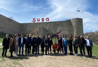 Georgische Delegation besucht Karabach