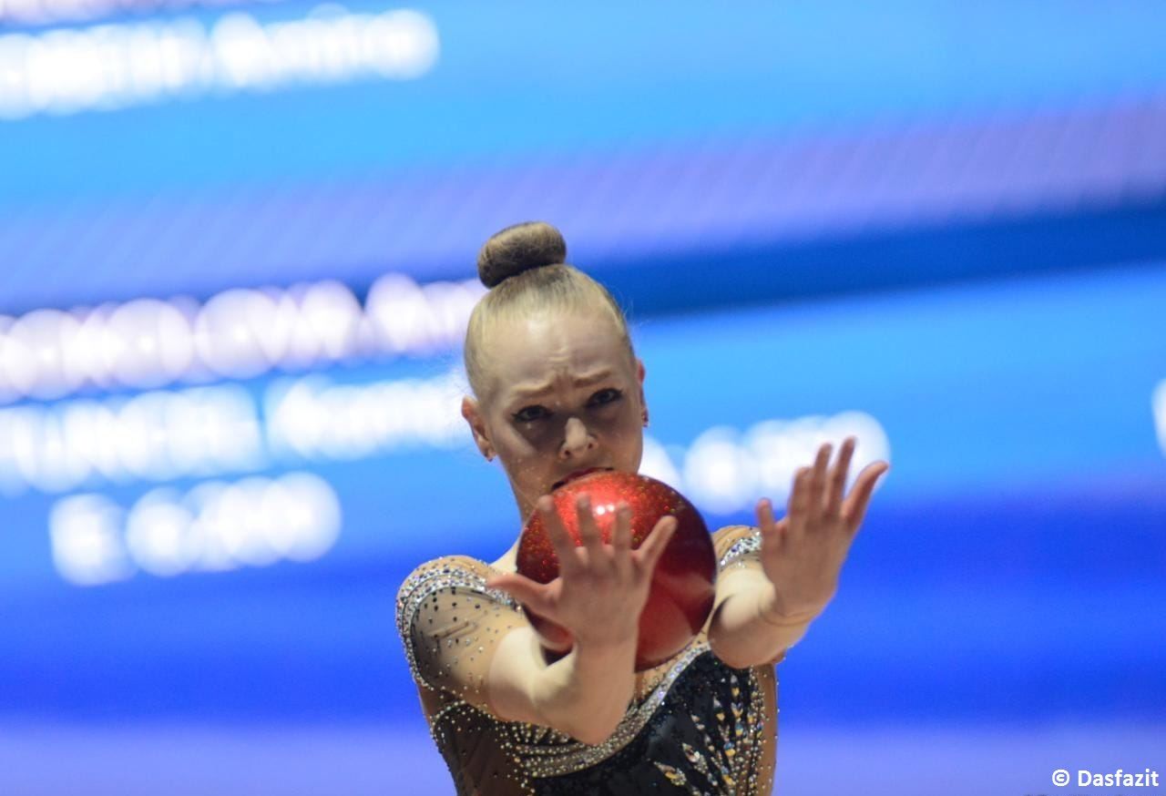 FIG Rhythmische Gymnastik Weltpokal begann in Baku