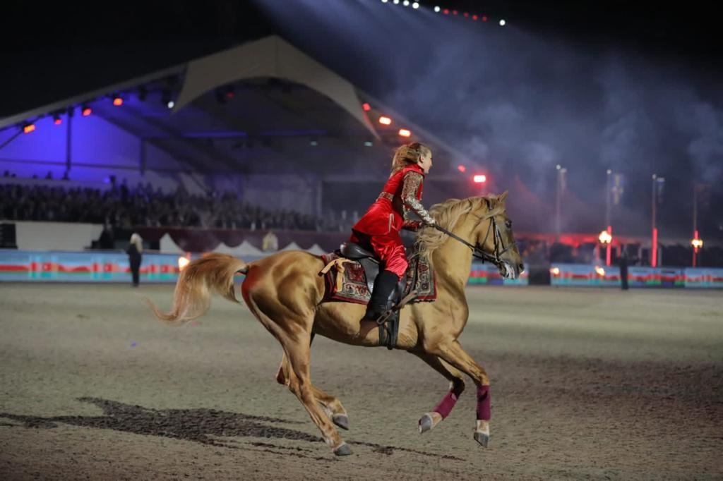 Karabach-Pferde erobern die Herzen der Briten - Gallery Image