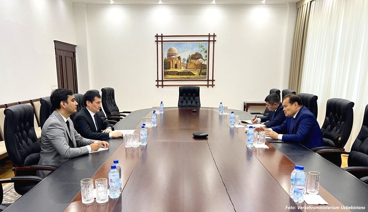 Verkehrsministerium Usbekistans prüfte die Aussichten für die Entwicklung der Zusammenarbeit mit der Organisation der Turkstaaten