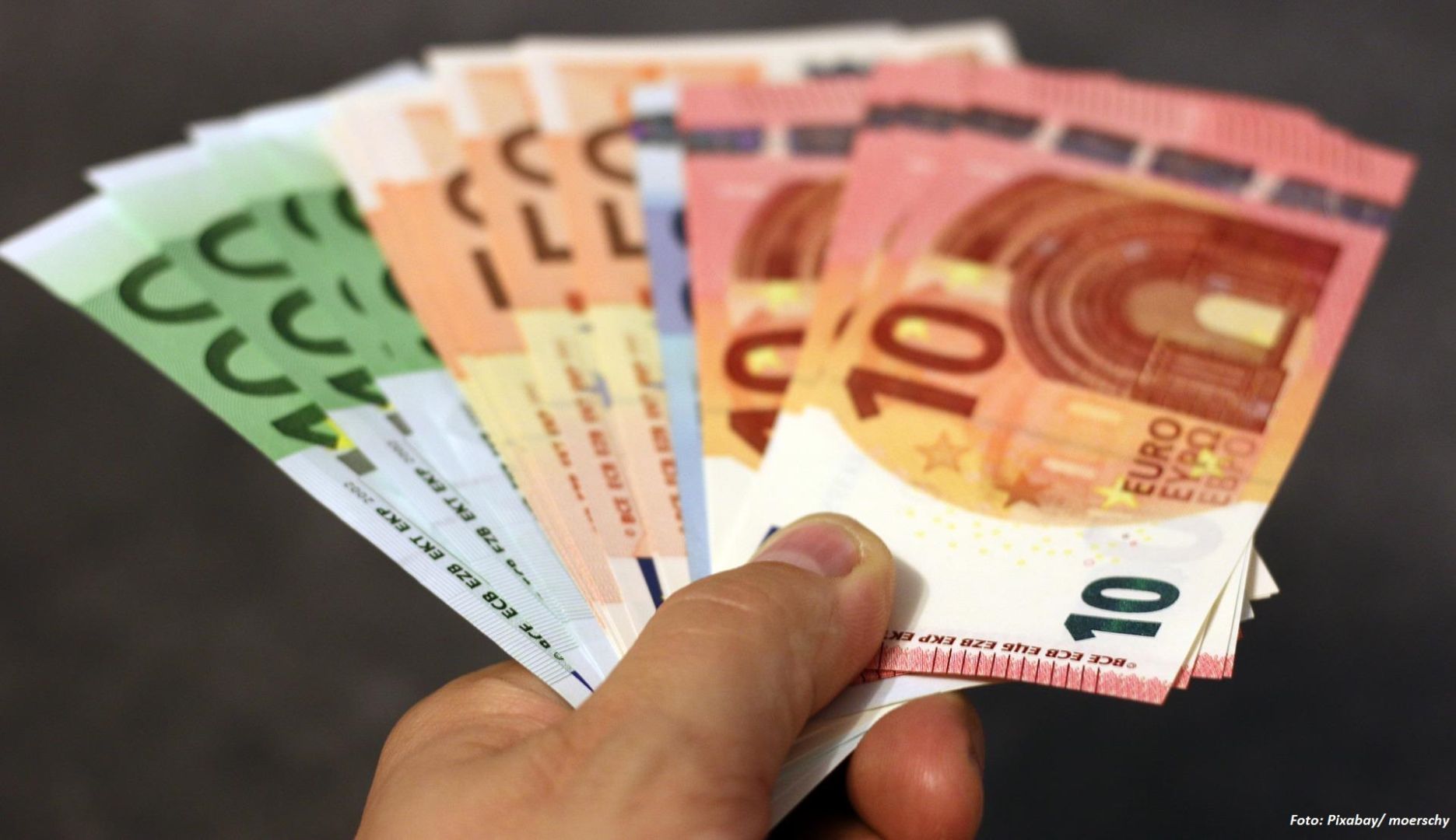 Die deutsche Innenministerin Nancy Faeser plant die Einführung einer Bargeldgrenze von 10.000 Euro in Deutschland