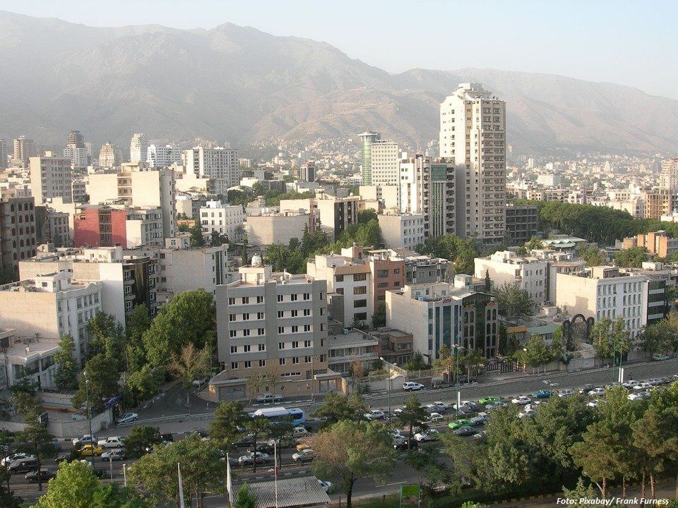Weiteres Erdbeben im Iran: Drei Menschen verletzt