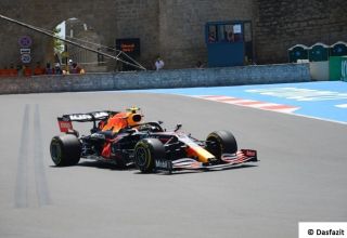 Die ersten drei Piloten beim Qualifikationsrennen der „Formel 1“ in Baku stehen fest
