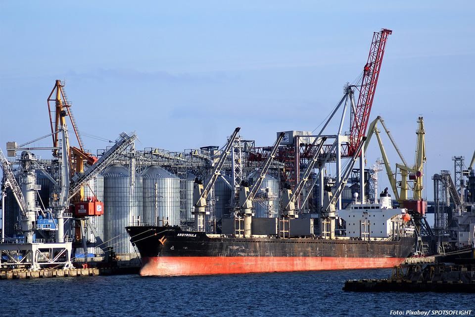 Drei Schiffe mit Getreide und Lebensmitteln verließen am Sonntag ukrainische Häfen