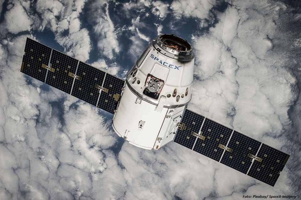 SpaceX startete die Starlink-Internetsatelliten
