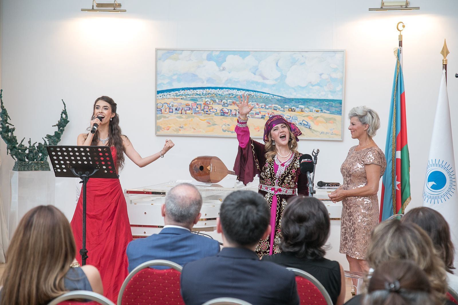 Feierlicher Abend zu Ehren der Kreativität aserbaidschanischer Dichterinnen in Wien