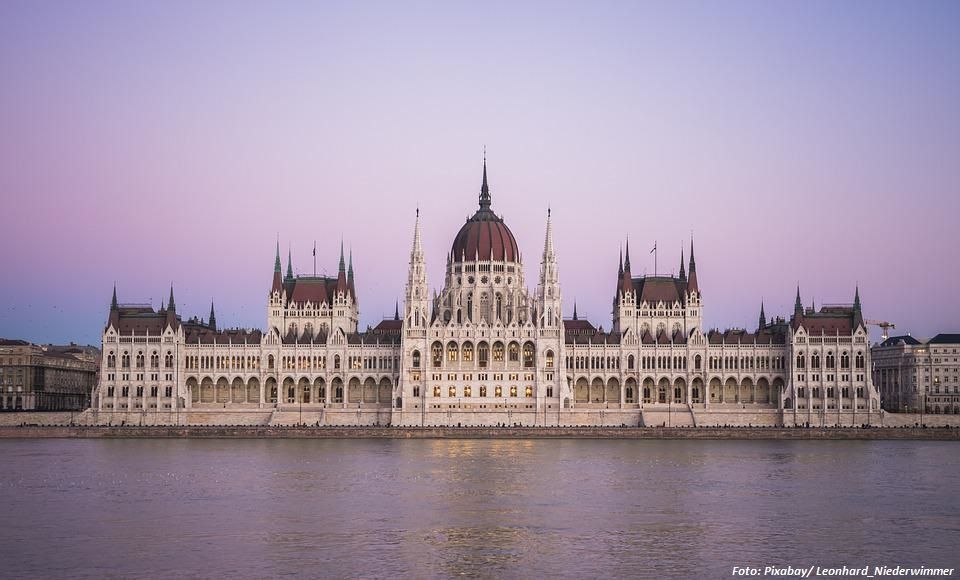 Das ungarische Parlament hat eine außerordentliche Sitzung zum NATO-Beitritt Schwedens einberufen