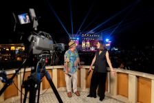 Größte Discostars der 80er versammeln sich an der kaspischen Küste [FOTO] - Gallery Thumbnail