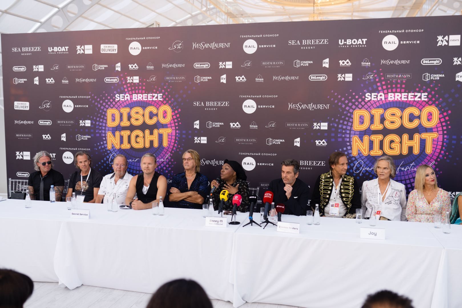 Größte Discostars der 80er versammeln sich an der kaspischen Küste [FOTO] - Gallery Image