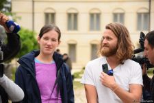 Ausländer werden Zeuge der Folgen des armenischen Vandalismus in der aserbaidschanischen Stadt Schuscha - Gallery Thumbnail