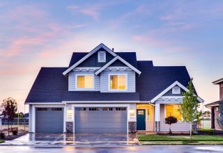 Zum ersten Mal seit vier Jahren sind die Preise für US-Immobilien gesunken