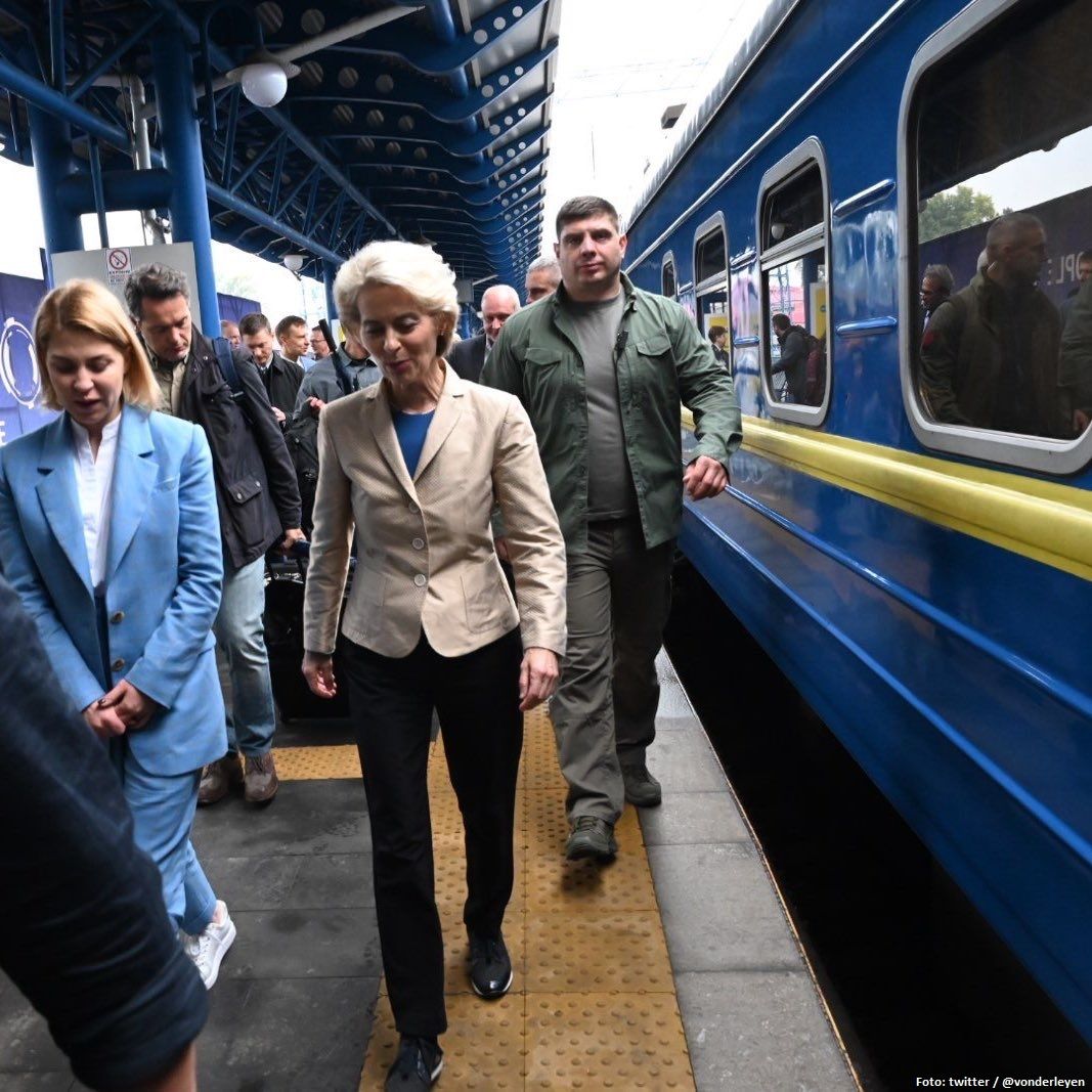 Ursula von der Leyen besucht die Ukraune
