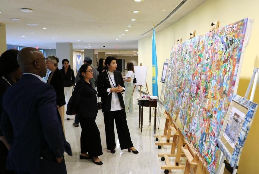 Einzigartiges kasachisches Kunstprojekt im UN-Hauptquartier in New York vorgestellt
