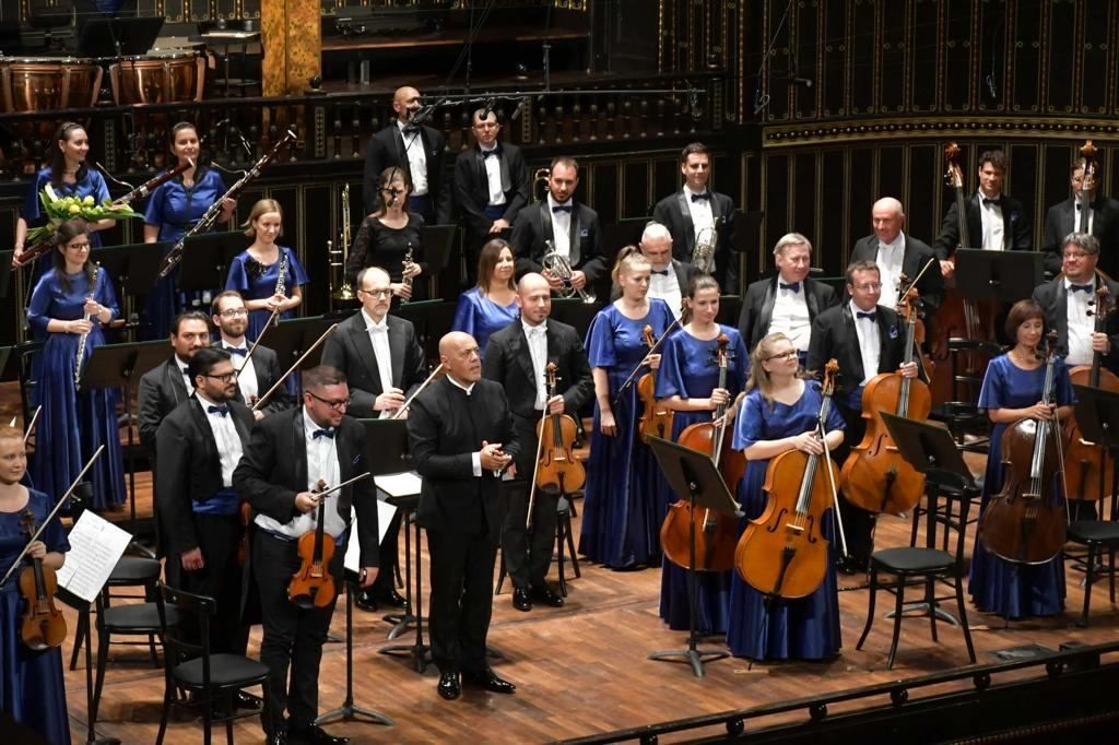 Österreich und Ungarn applaudieren dem aserbaidschanischen Dirigenten (VIDEO, FOTO)