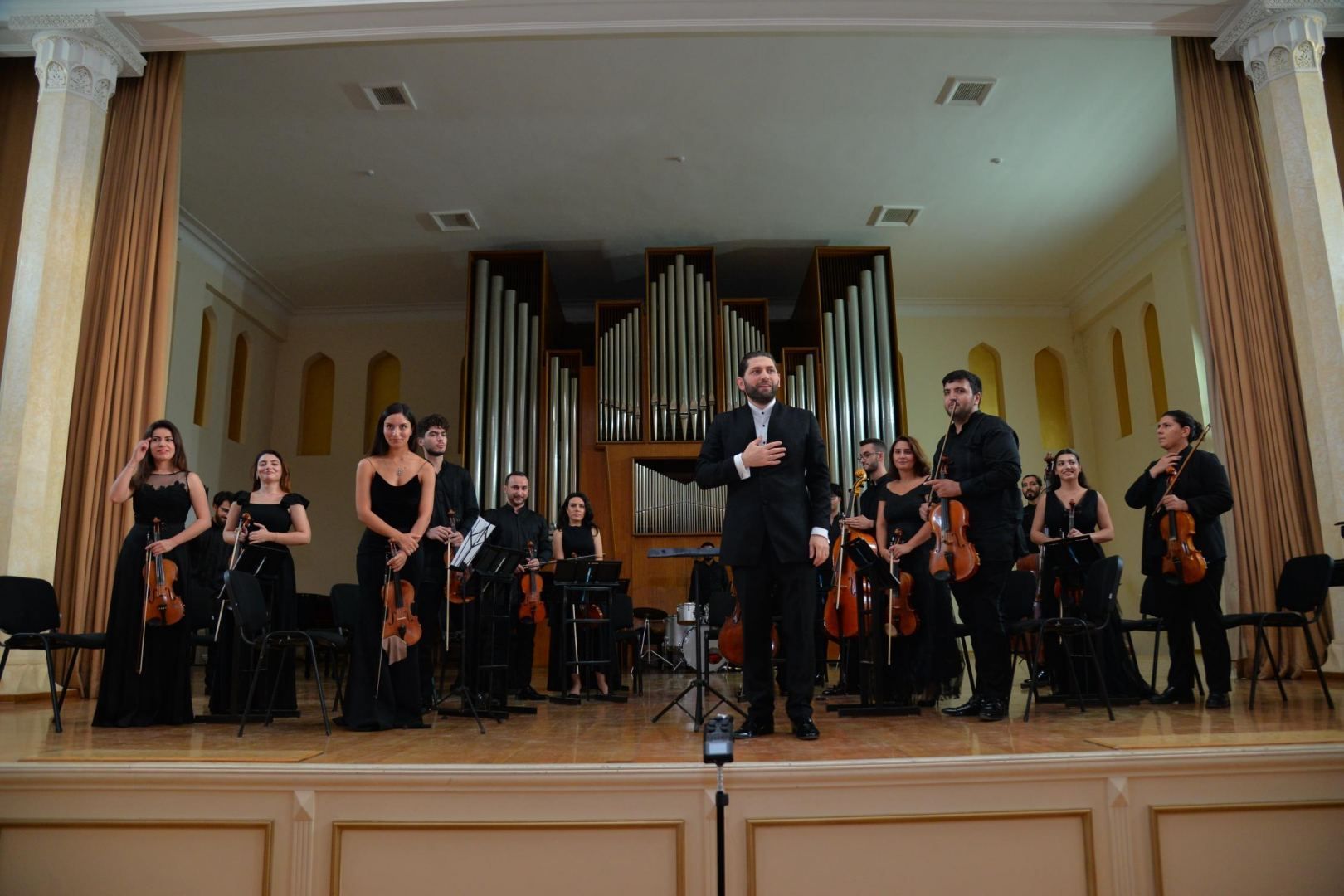 Deutsch-russischer Pianist begeistert das Publikum in Baku [FOTO] - Gallery Image
