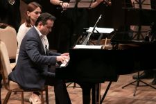 Wenn die Musik des großen Bach im abendlichen Baku gespielt wird (VIDEO, FOTO) - Gallery Thumbnail