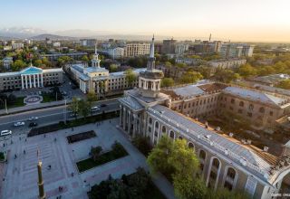 Schüler aus 9 Schulen wurden in Bischkek aufgrund von Bombenmeldungen evakuiert