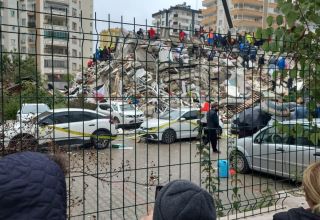 Erdbeben in der Türkei hat 2 921 Todesopfer gefordert