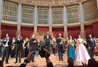 Aserbaidschanisches Kulturzentrum in Wien organisierte ein Konzert anlässlich des 100-jährigen Jubiläums von Heydar Aliyev