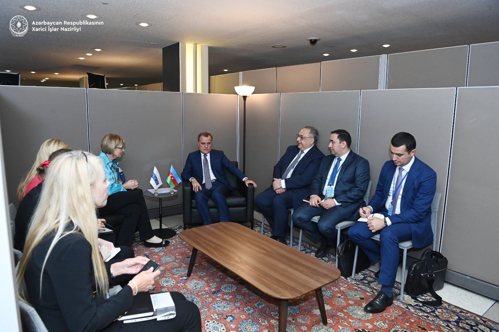 Außenminister von Aserbaidschan traf sich mit dem OSZE-Generalsekretärin