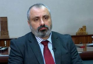 Der ehemalige &quot;Außenminister&quot; Karabachs ergibt sich Aserbaidschan