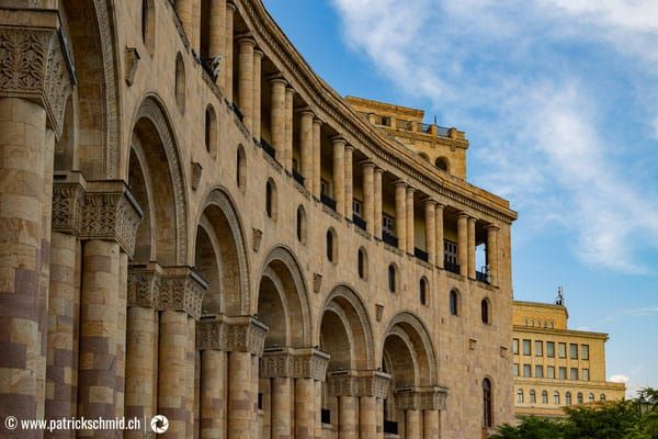 Armenien hilft Russland erneut, EU-Sanktionen zu umgehen – IWF-Ökonom (FOTO)